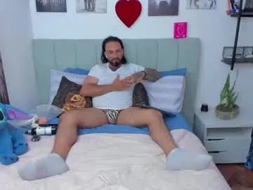 maik_corzo on Chaturbate