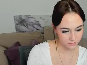 makeyouehappy on Chaturbate