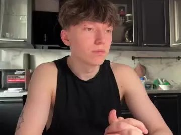 malcolm_yang on Chaturbate