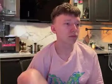 malcolm_yang on Chaturbate