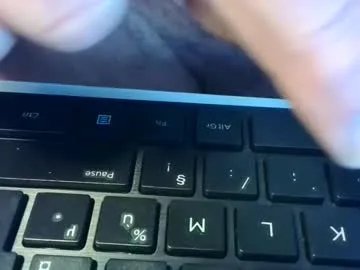 Freechat martial04 on Chaturbate