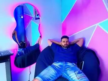 max_ashley_mds on Chaturbate