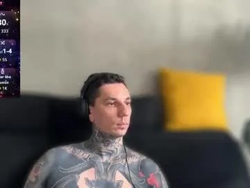 max_reaves on Chaturbate