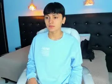 maxii18_ on Chaturbate