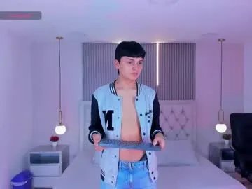 maxii18_ on Chaturbate