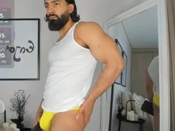 maxstrong01 on Chaturbate