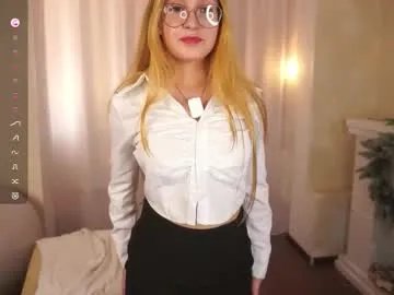 maybellebyone — Goal:LICK MY BOOBSHello I'm Milina and I'm #squirt #lovense #teen #young #cute [33 tokens remaining]