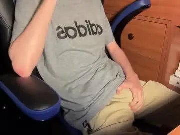 Freechat meatystickuser on Chaturbate