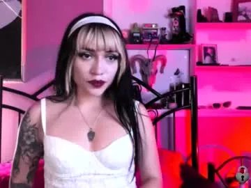 megan__manson — #squirt #Joi #lovense #Blackhair #smoke