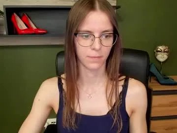 megi_erotic on Chaturbate
