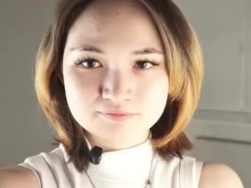 melaniesieg — Goal:Bite my sexy lips Hello I'm Aurora, i'm #18 years old, i'm #shy and #skinny #new #teen [7 tokens remaining]