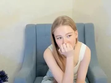melodievejar on Chaturbate