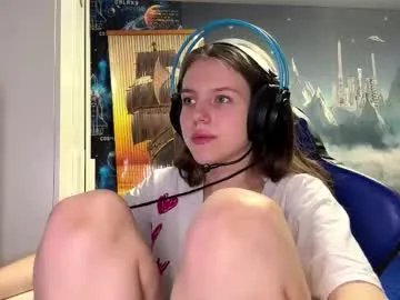 melonygriffen — Hello im Aria! GOAL teasing dance<3  #lovense #teen #shy #18 #cute [17 tokens remaining]