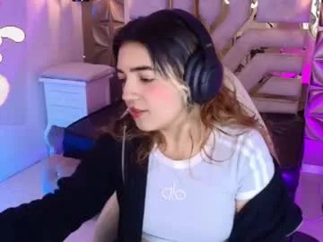 meraki_fraise on Chaturbate