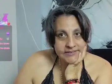merlyna_goldens on Chaturbate