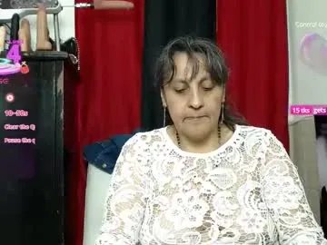 merlyna_goldens on Chaturbate