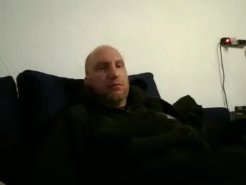 metaller123456 on Chaturbate