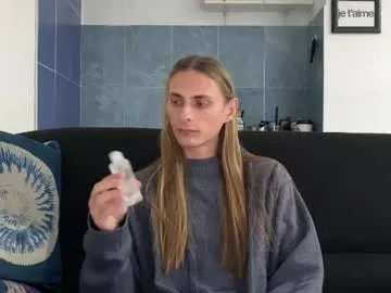 mi_chyort on Chaturbate