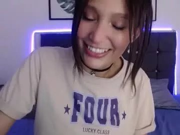 mia_collens_ on Chaturbate