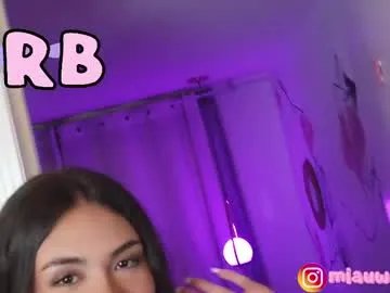 mia_nevaeh on Chaturbate