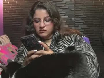 miadimota on Chaturbate