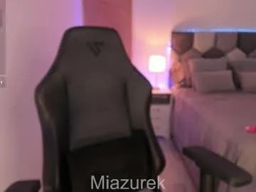 miazurek on Chaturbate