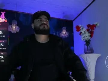 michaelbear_ on Chaturbate