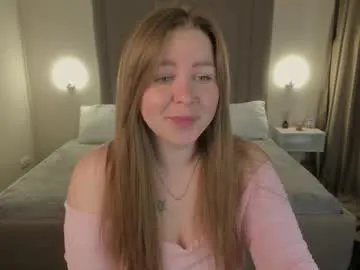 mika_bloom on Chaturbate