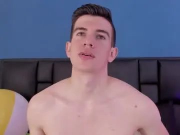 mikaelslow on Chaturbate