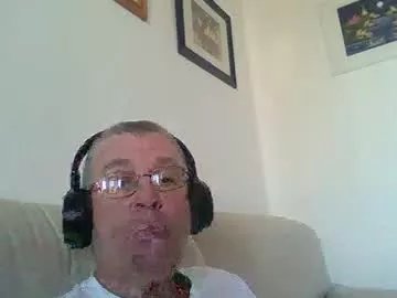 mike26051 on Chaturbate