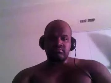 Freechat mikebbc123 on Chaturbate