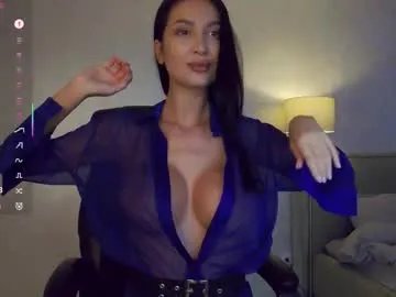 miley_me — loveeee #lovense #domi #nudity @topless&oil [3993 tokens remaining]