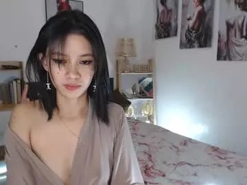 millie_fox21 on Chaturbate