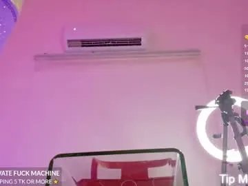 miss_pawi on Chaturbate