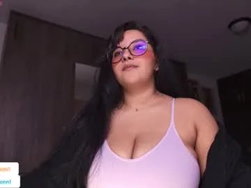 missmoonn on Chaturbate
