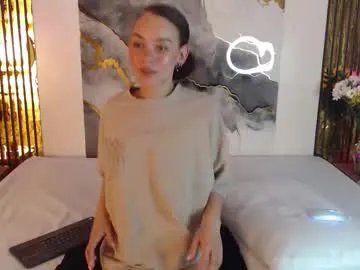 miticabrennet — GOAL: Stare at the camera while I suck my fingers [77 tokens remaining] Hi everyone, I'm a shy girl but I'm open to experience new things #cute  #smile #shy #petite #smalltits