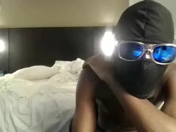 modelusaboy — JACKING off and cum 2000 tokens [1995 tokens remaining]