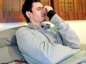 moderdelier on Chaturbate