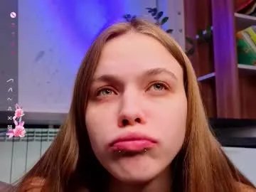 moirebroady on Chaturbate