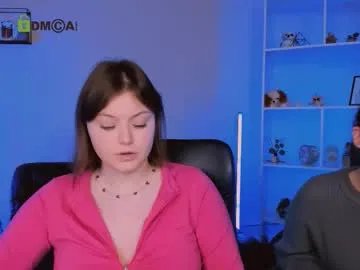 mona_cloud on Chaturbate