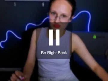 mona_cloud on Chaturbate