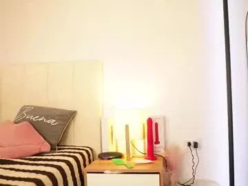 monicaflower on Chaturbate