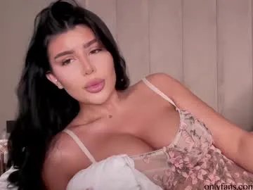 moniqueeass on Chaturbate