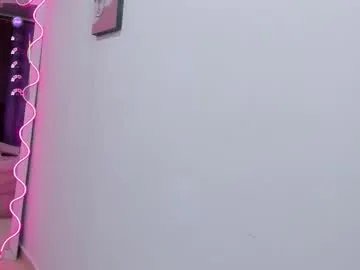 Freechat moon_tay on Chaturbate