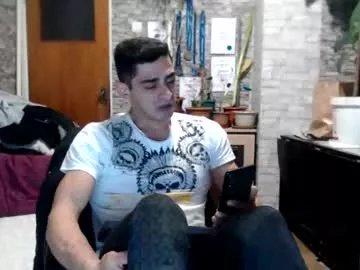 Freechat musclebredon on Chaturbate