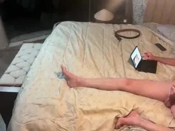 nakedusually on Chaturbate