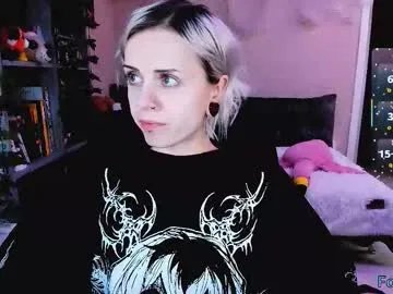 Away nanitamoore on Chaturbate