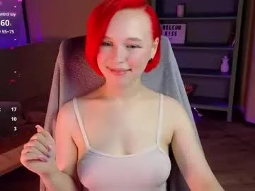 naomiyoru on Chaturbate