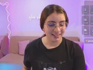 naomy_tay1 on Chaturbate