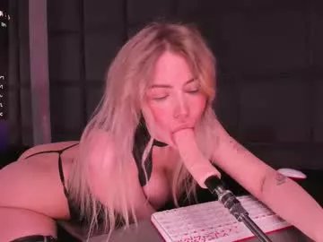 natehalll on Chaturbate